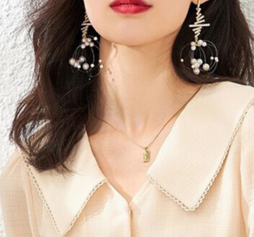 �Ї�ʮ��Ů�I�bƷ�ƣ����R���I�b���װ�����˼�{���I�b�ǳ��ɾ�