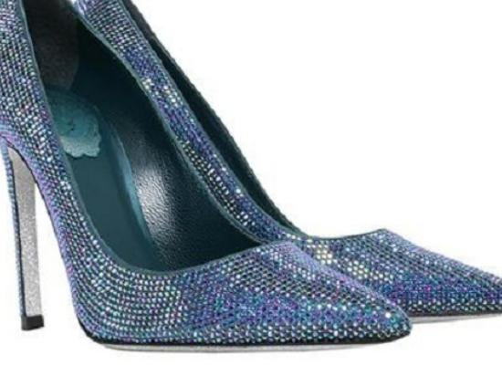 ����ʮ���ݳ�ŮЬƷ��������Manolo Blahnik��Jimmy Choo�����˰V��