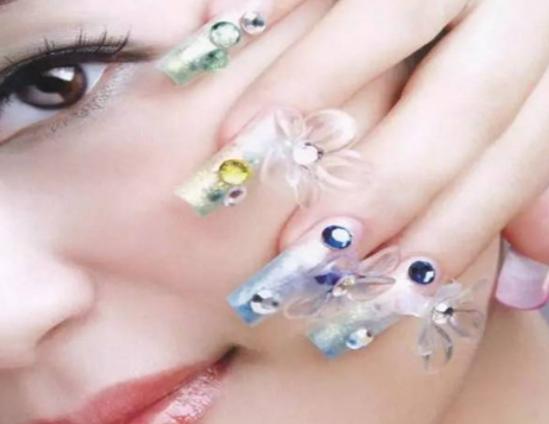 ʮ�����׼���Ʒ�����а��MΡ���ױ鲼ȫ�����a�����׌��I�ԏ�