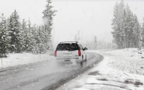 ����ÿ����·ݲ���ѩ�ˣ�����3�·������ô��