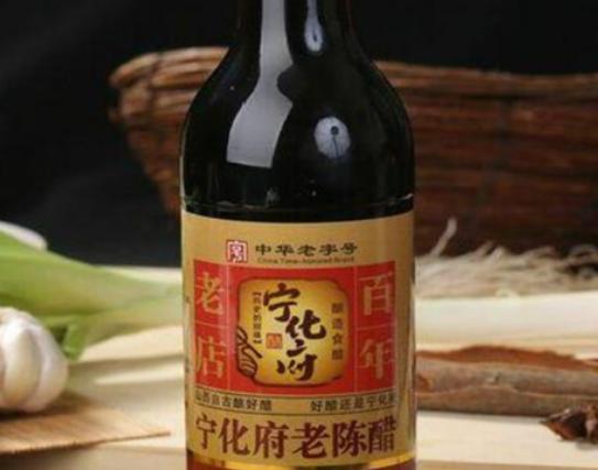 ɽ��ʮ���������а���ɽ����ꐴ׷ǳ�������������ɽ������Щ���^