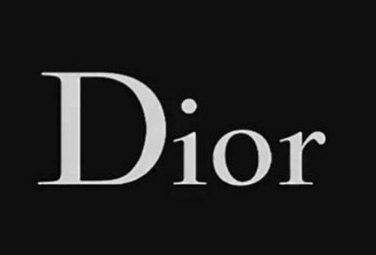 �����ݳ�Ʒ�����а񣬐��R�����uȫ�����΃�Ʒ�ƺ��w�aƷ�V