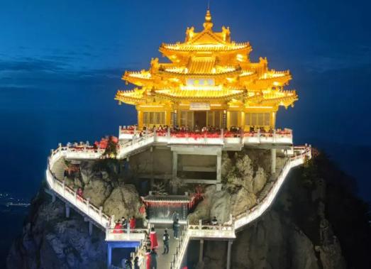 �Ї����m��ȥ¶�Iʮ��ɽ�壬�书ɽ�L���^�����ɾ��^�o�㲻һ�ӵ��w�