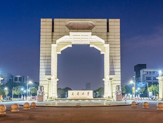 �Ї���У�˴�W��������W�����A��W���ǟo���W�������ĸ�У