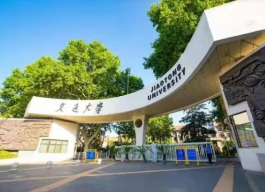 �Ї���У�˴�W��������W�����A��W���ǟo���W�������ĸ�У