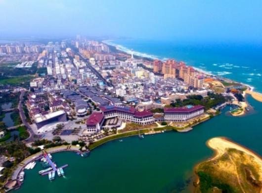 �Ї�ʮ����ɫС����а񣬞�������Ƿ����ű�ˮ悺�����ɫ