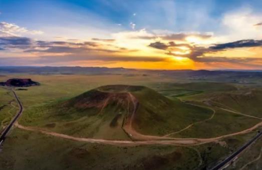 ���ɹŲ�ԭ���·ݲ���ïʢ��5��ȥ���ɴ�ʲô�·����m