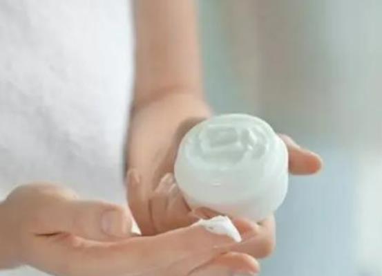 ���w��ʲô�r��ͿĨ�����w������Ҫϴ���