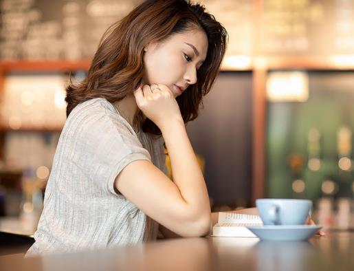 ��ô���ϙ���ȥ���^�����^�D����(l��i)�İ�ɫ�|���ܳ�������