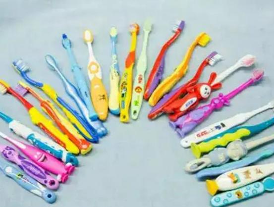 ʮ��ͯ��ˢƷ�����а񣬪{����ͯ��ˢ����¶����ͯ��ˢ�������M(f��i)�ߺ��u