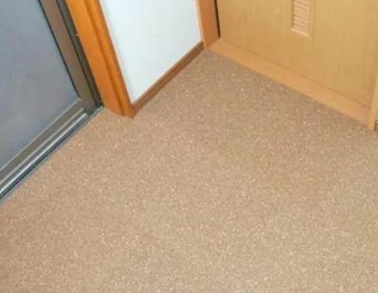 ʮ��ܛľ�ذ�Ʒ�����а����ºϼ�ܛľ�ذ塢��ޢܛľ�ذ屻�V���J(r��n)��