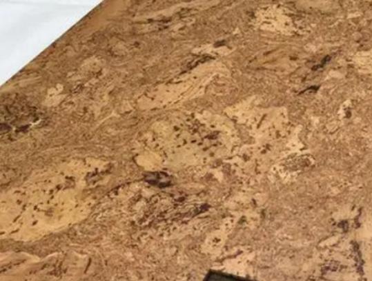 ʮ��ܛľ�ذ�Ʒ�����а����ºϼ�ܛľ�ذ塢��ޢܛľ�ذ屻�V���J(r��n)��