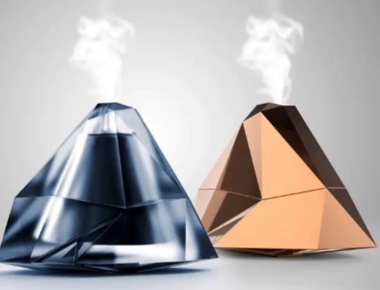 �ӝ���ԓ��ʲôˮ��С�ӝ��������F�����ɫʲôԭ��