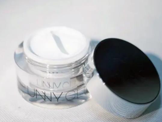 ���w���˪����Ϳ���φ᣿���w���˪��(du��)Ƥ�w�к���