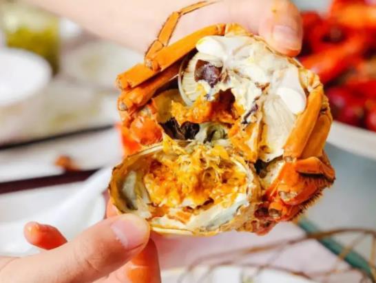 �з����һ�Ӻ�ɫ��Ĥ��ʲô�|�����з�����а�ɫ�Ĺ���һ�ӵ���ʲô