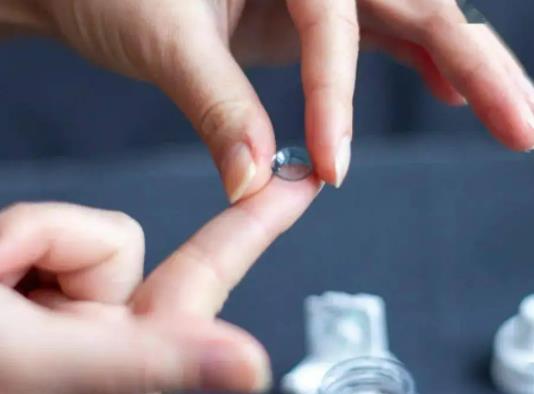 ��OK�R�����R���]�ۆ᣿ok�R�(y��n)������